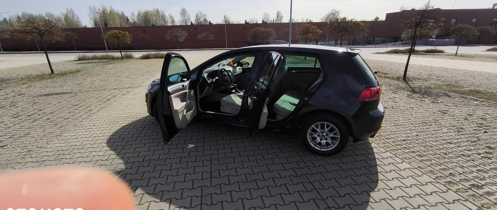 Volkswagen Golf cena 36500 przebieg: 111000, rok produkcji 2013 z Częstochowa małe 67
